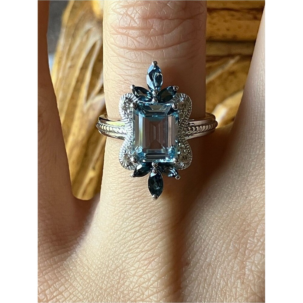 Sky Blue London Blue Topaz Sterling Silver Statement Ring Size 5.75
